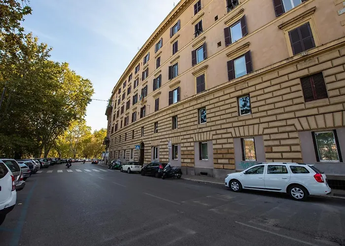 Lungotevere Ripa Roma